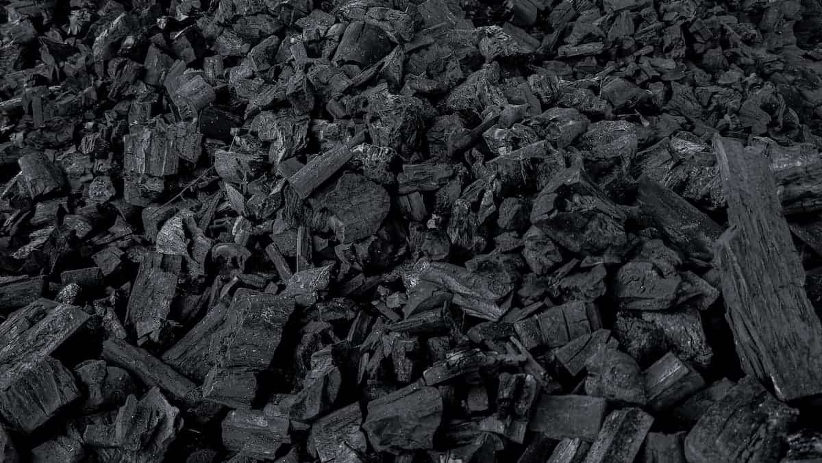 Mangal Kömürü Lekesi Nasıl Çıkar?